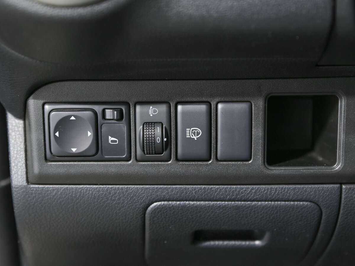 Купить Nissan Note, 2013, 190 000 км, фото №13