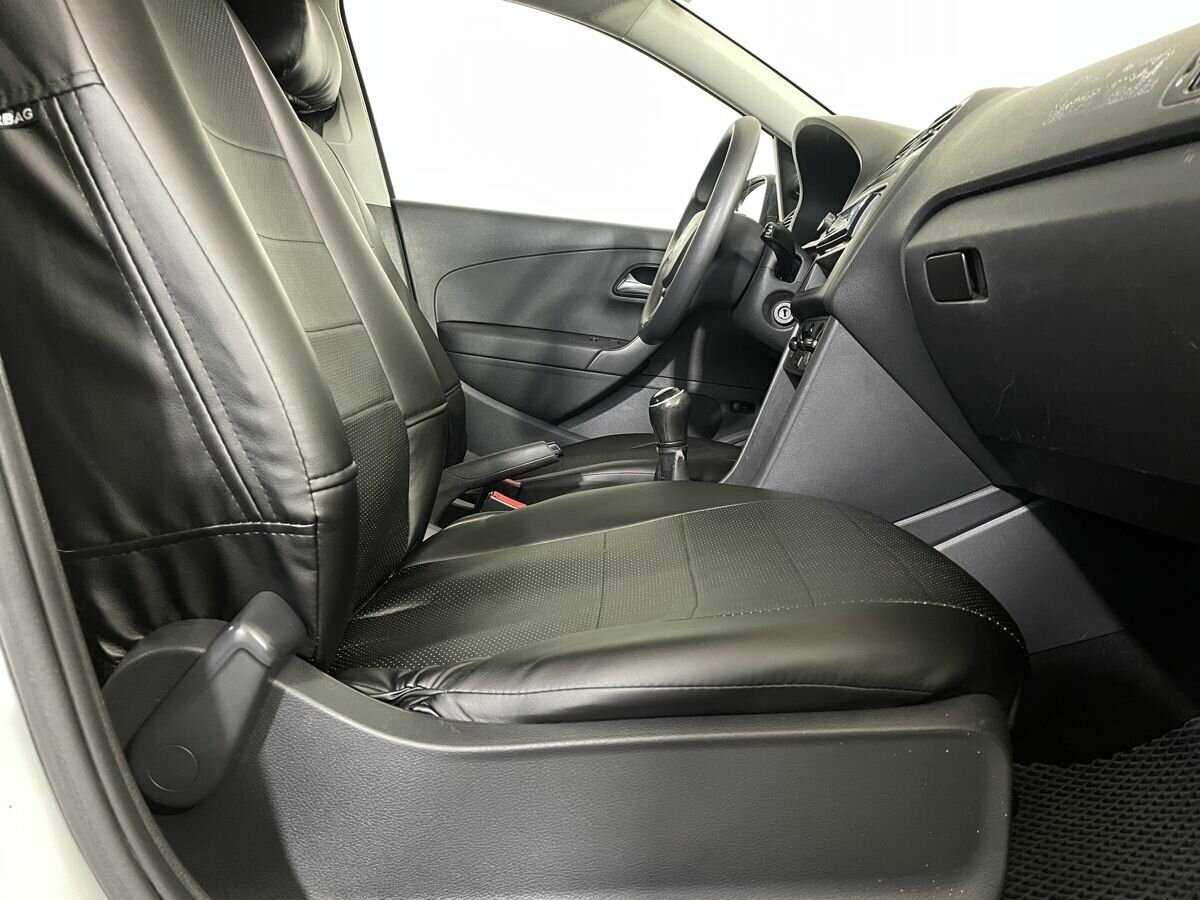 Купить Volkswagen Polo, 2017, 384 816 км, фото №14