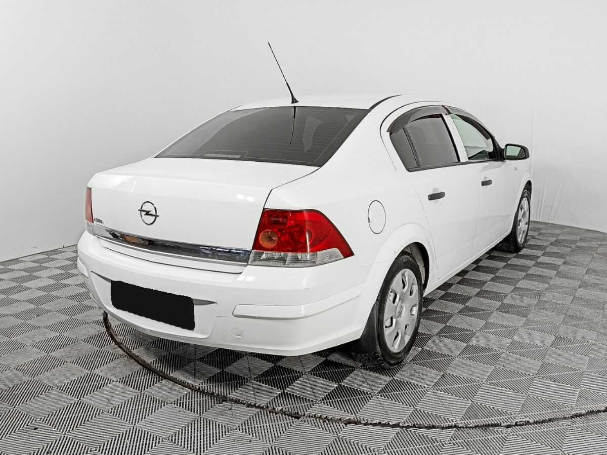 Купить Opel Astra, 2013, 170 567 км, фото №5