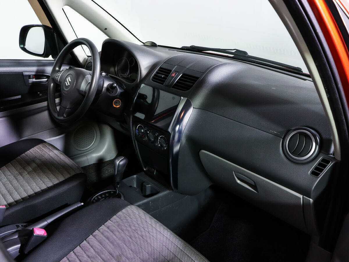 Купить Suzuki SX4, 2012, 127 928 км, фото №9
