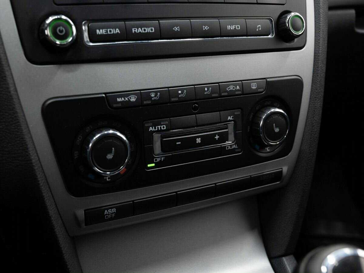 Купить Skoda Octavia, 2012, 131 000 км, фото №20