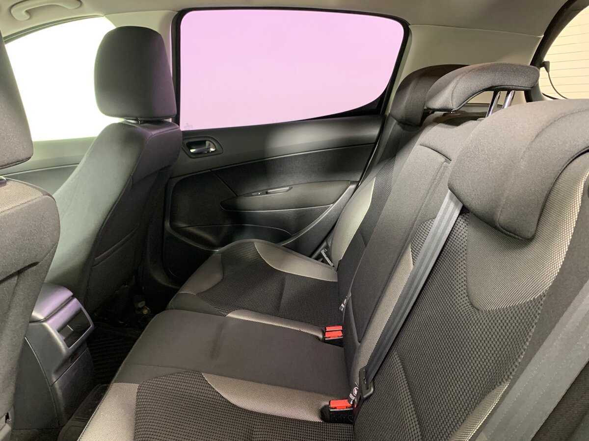 Купить Peugeot 308, 2012, 152 975 км, фото №19