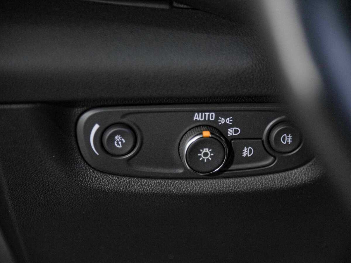 Купить Opel Insignia, 2018, 176 444 км, фото №15