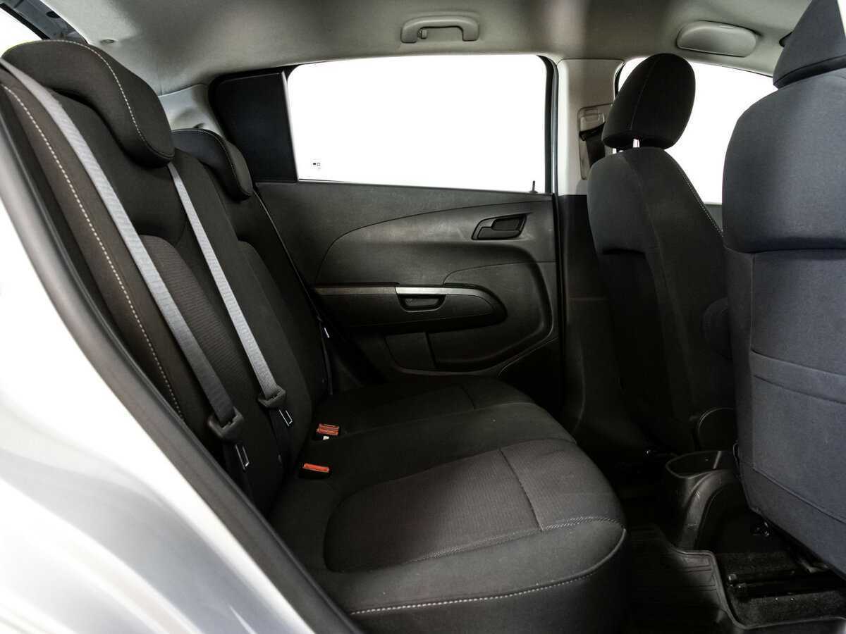 Купить Chevrolet Aveo, 2013, 246 800 км, фото №18