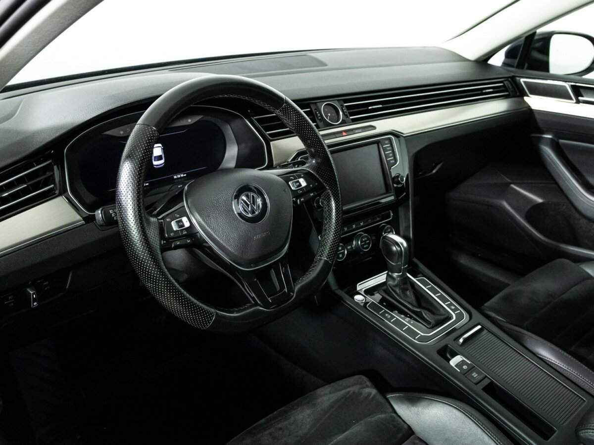 Купить Volkswagen Passat, 2016, 161 625 км, фото №11