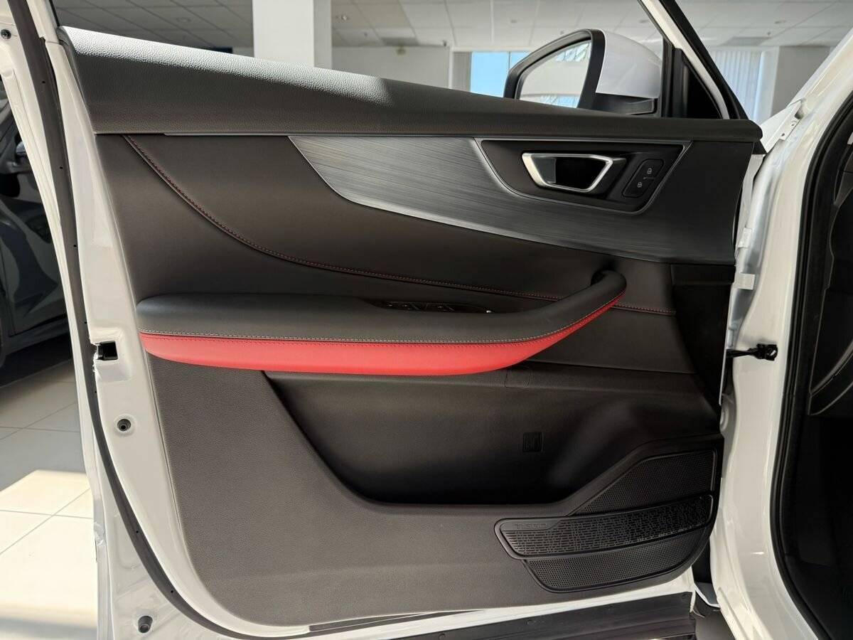 Купить Chery Tiggo 4 Pro, 2022, 19 359 км, фото №10