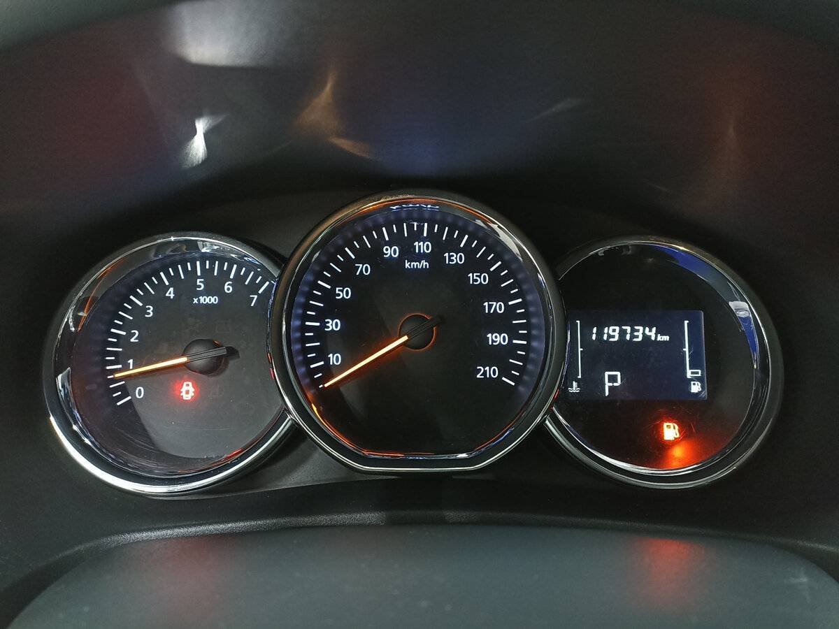 Купить Renault Logan, 2020, 119 801 км, фото №13