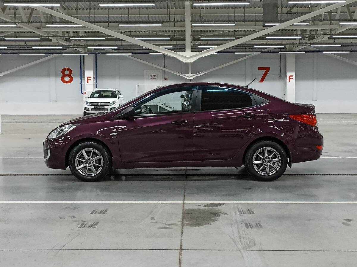Купить Hyundai Solaris, 2013, 174 381 км, фото №8