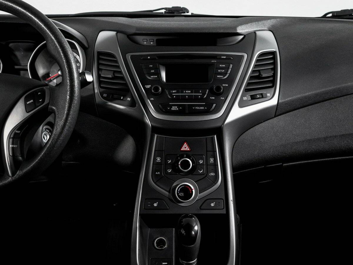 Купить Hyundai Elantra, 2015, 97 906 км, фото №13