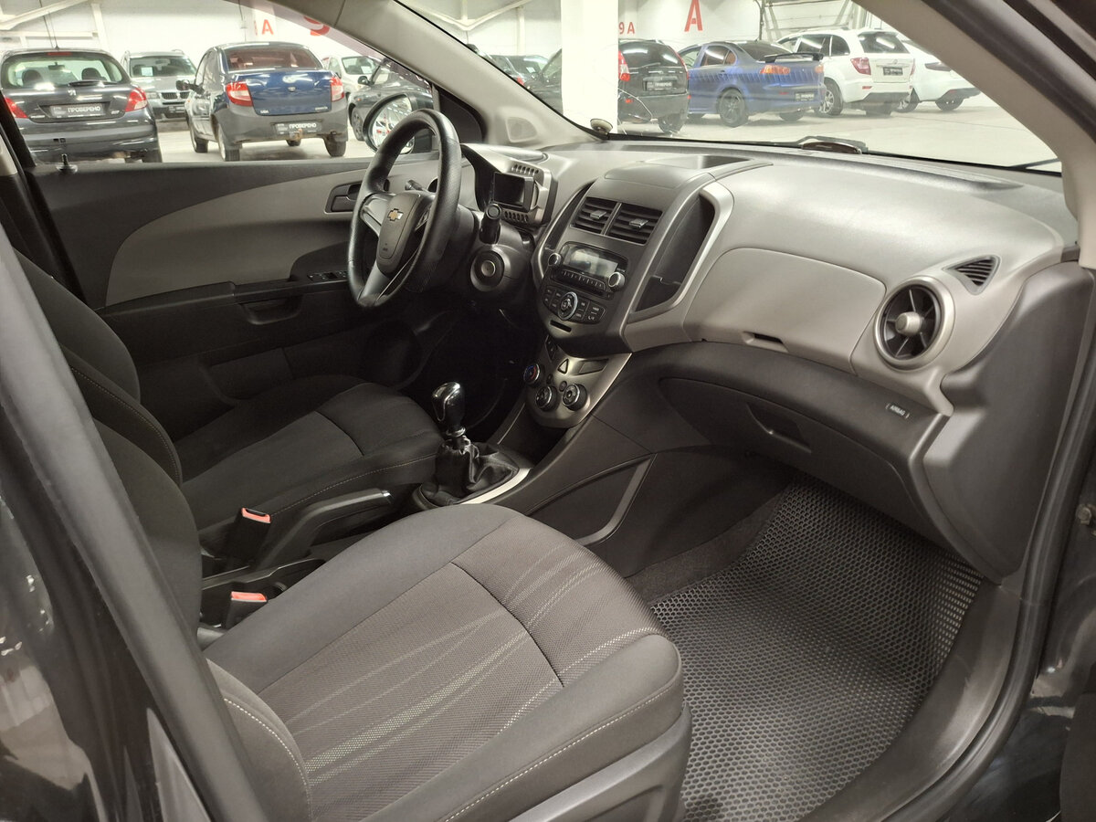 Купить Chevrolet Aveo II, 2012, 200 332 км, фото №11