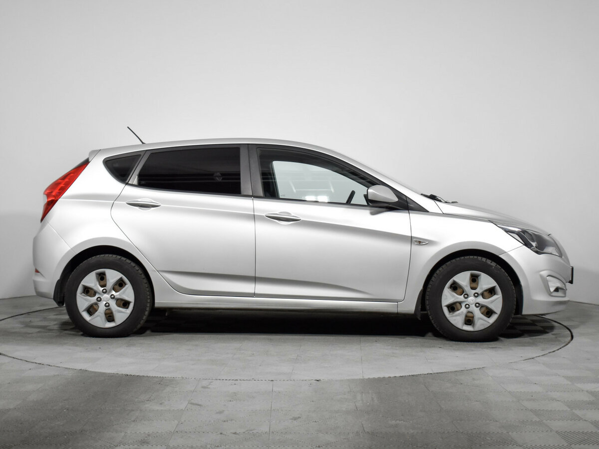 Купить Hyundai Solaris I Рестайлинг, 2015, 146 674 км, фото №4