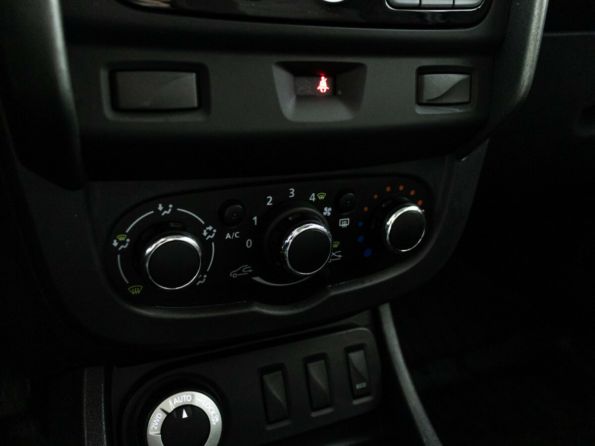 Купить Renault Duster I Рестайлинг, 2017, 179 037 км, фото №15